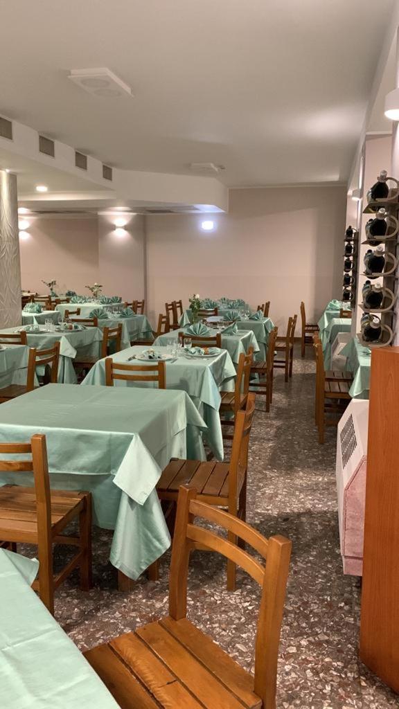 Hotel Ristorante San Giovanni Falerna Luaran gambar